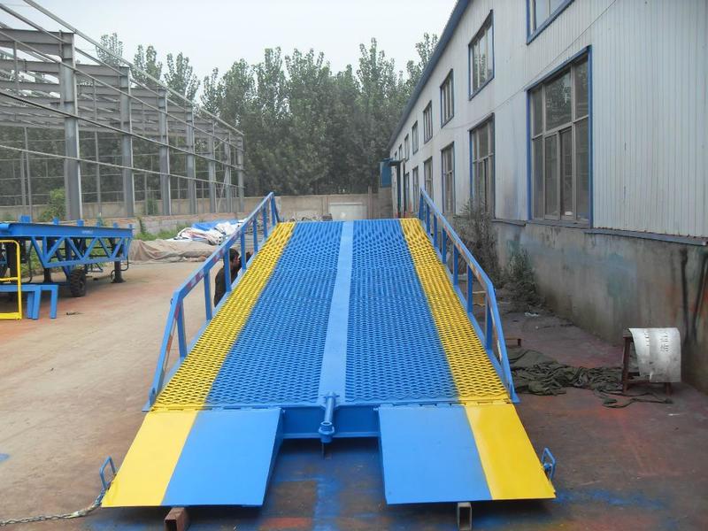 舟山移动装卸登车桥